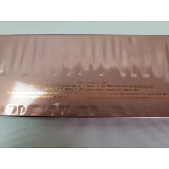 NWOB Urban Decay Naked 3 Eyeshadow Palette 12x1.3g - Picture 5 of 10